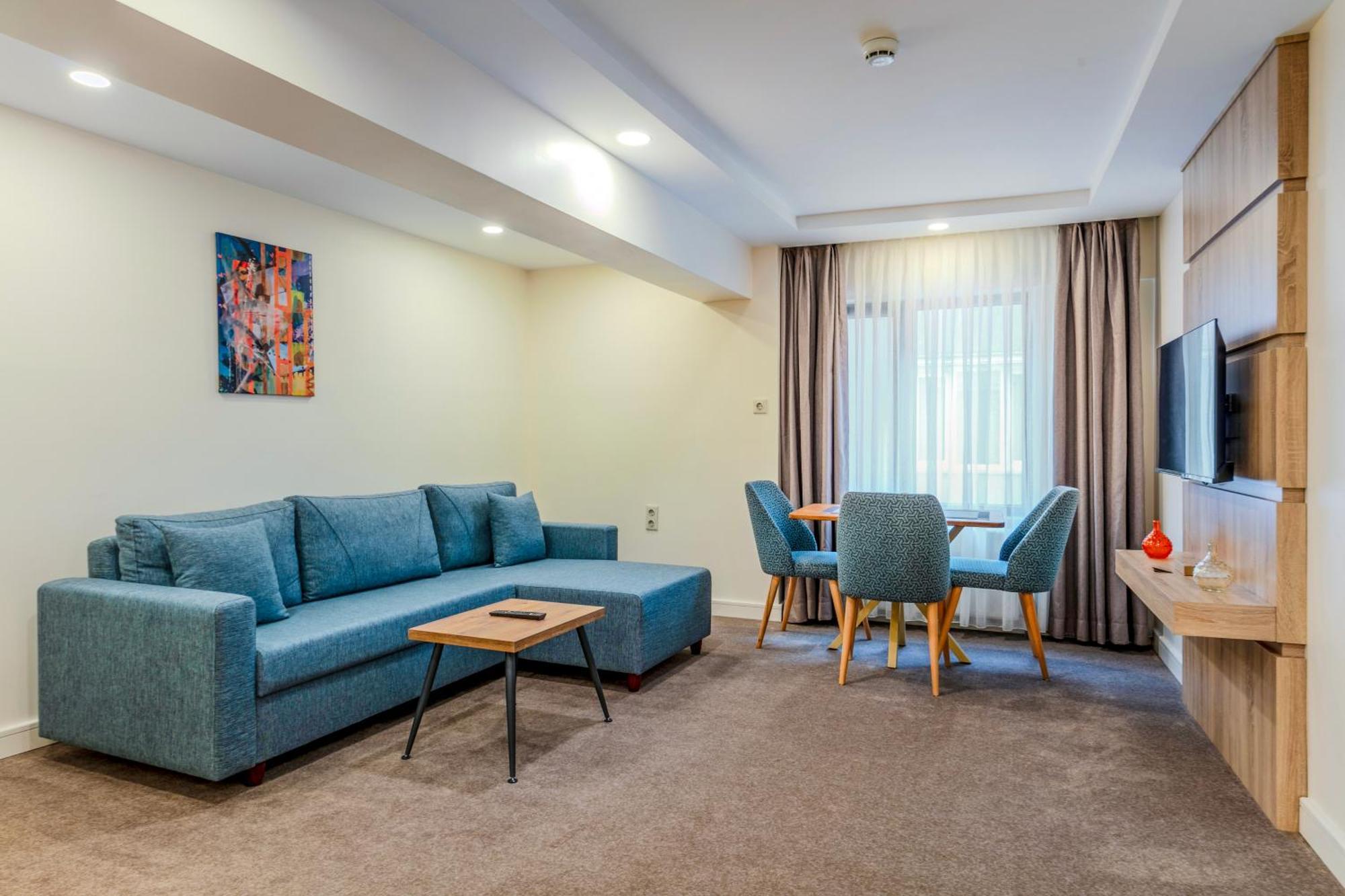 Otel Roys & İstanbul