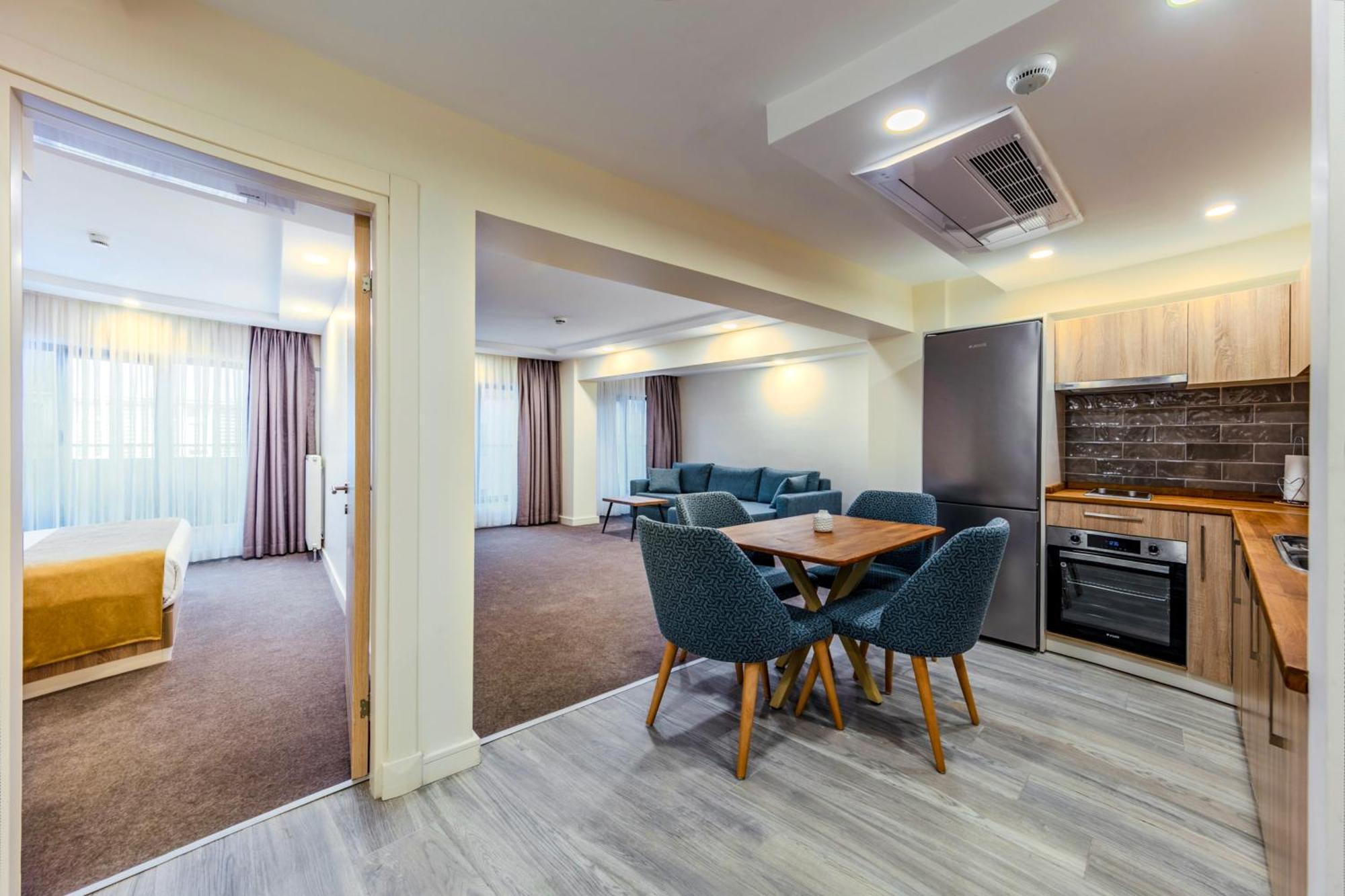 Roys & Otel 4*