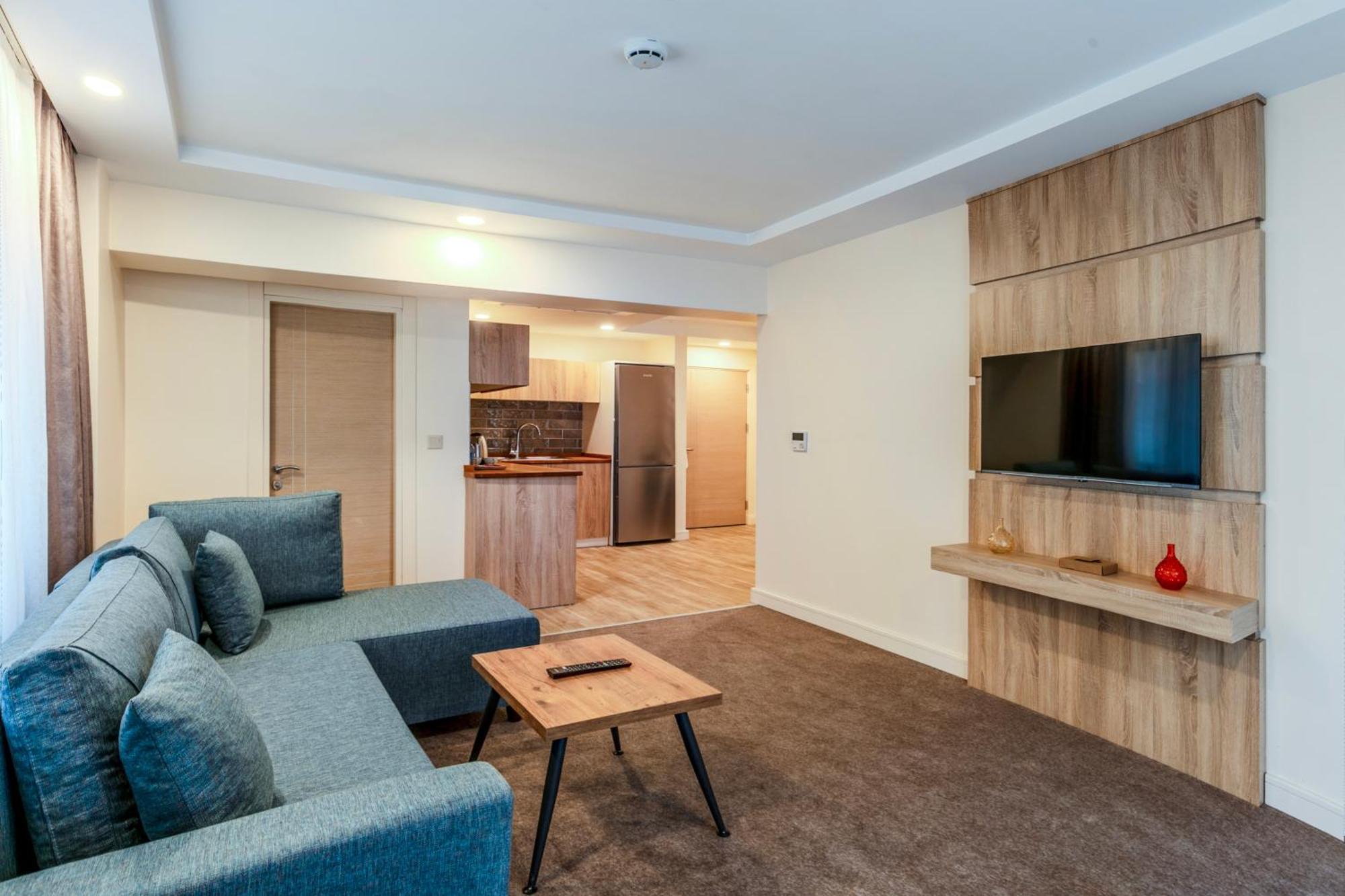 Roys & 4* İstanbul