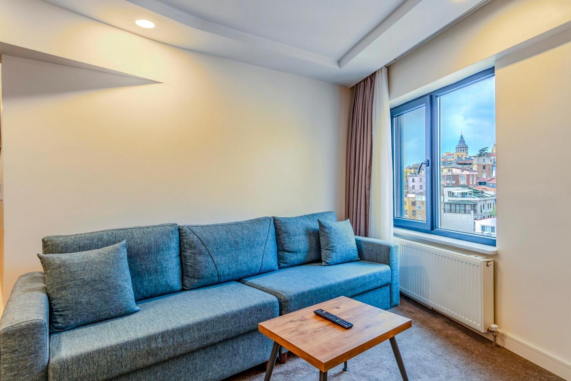 Roys & 4* İstanbul